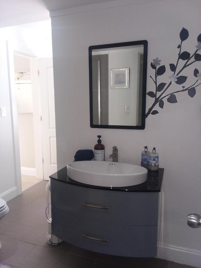 Naples' Hidden Gem Apartment Bagian luar foto