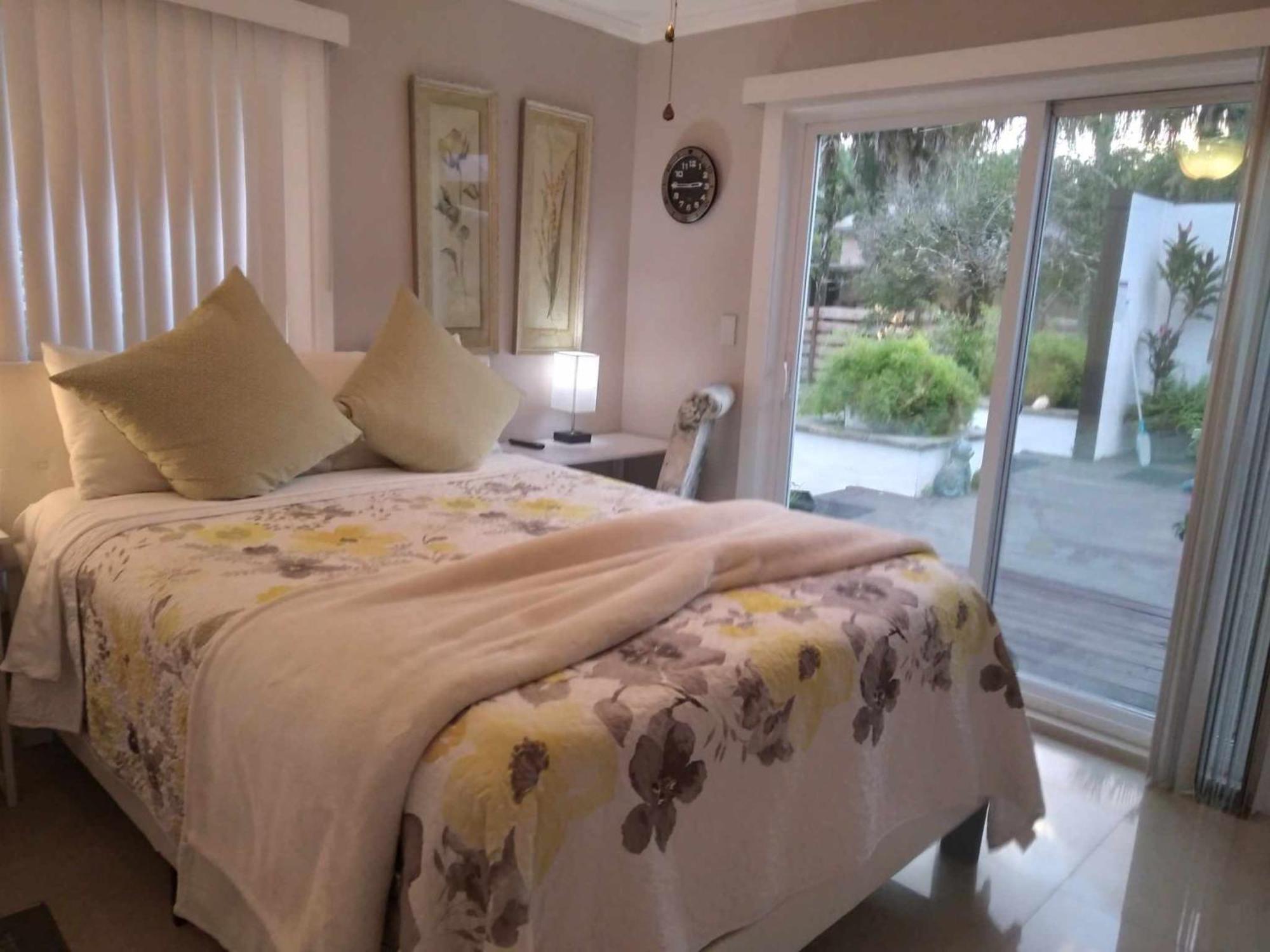 Naples' Hidden Gem Apartment Bagian luar foto