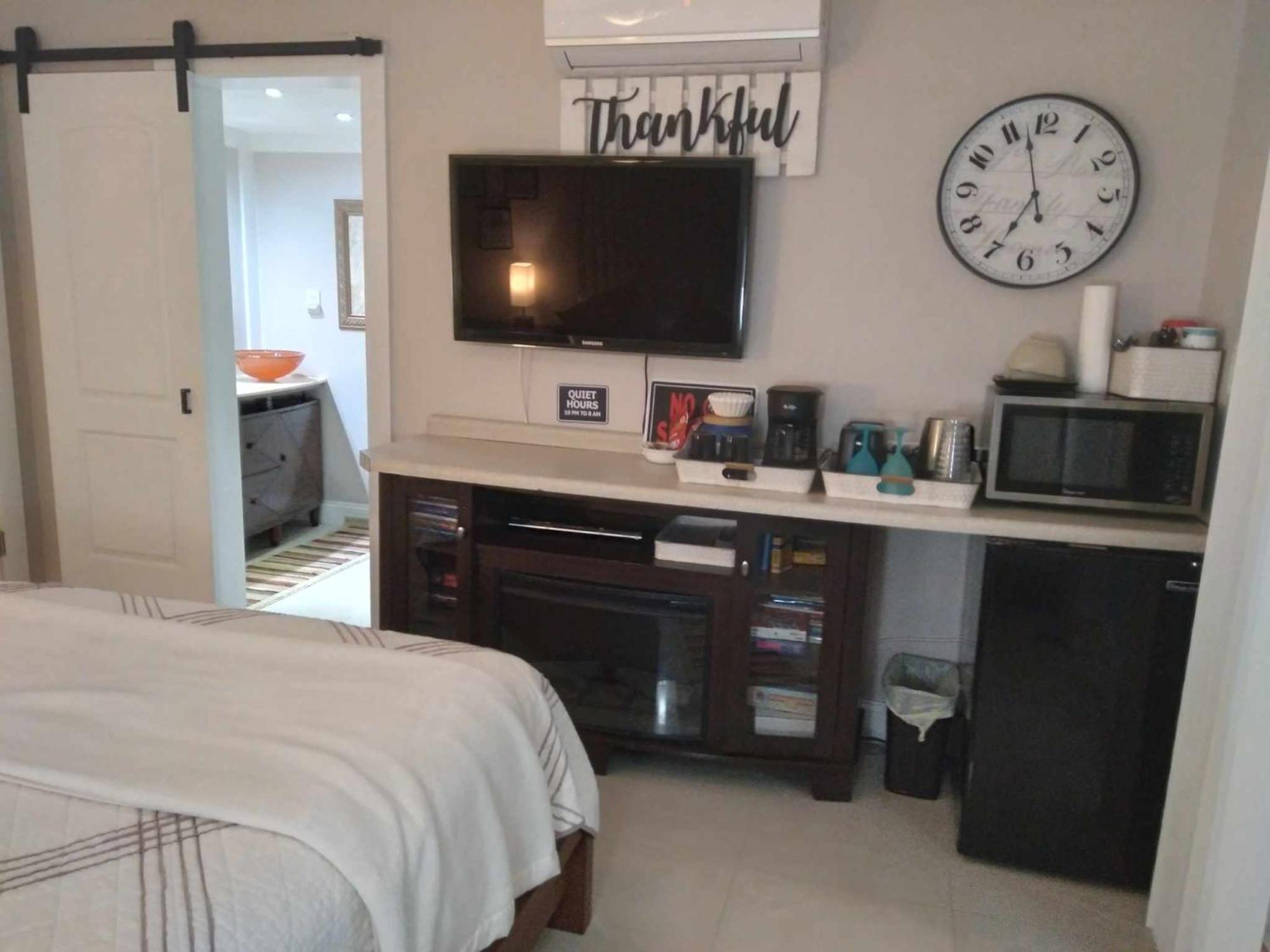 Naples' Hidden Gem Apartment Bagian luar foto